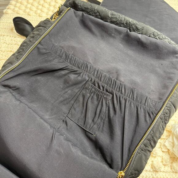 PETUNIA PICKLE BOTTOM Central Park North Boxy Backpack Black - Picture 9 of 16